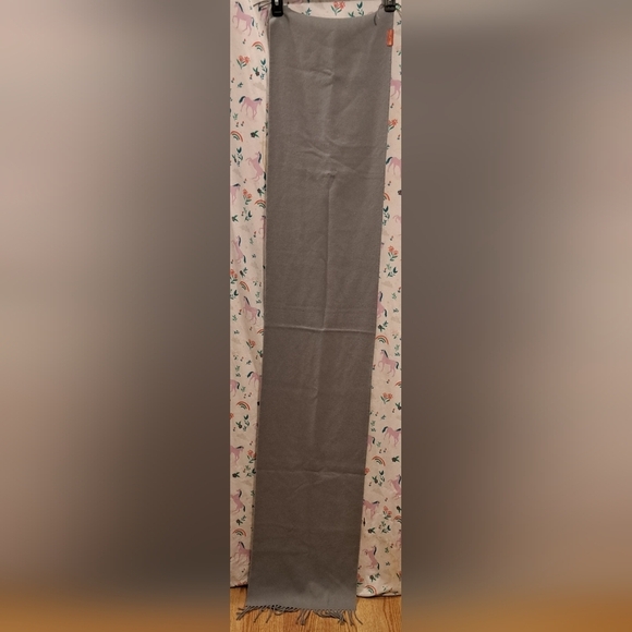 NWOT Kuna Grey Alpaca Casual Neutral Unisex Everyday Winter Snow Scarf Wrap - Picture 6 of 7